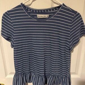 Abercrombie & Fitch Blue and White Striped Short Sleeve Top